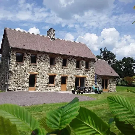 A Conde En Normandie Holiday home Saint-Germain-du-Crioult